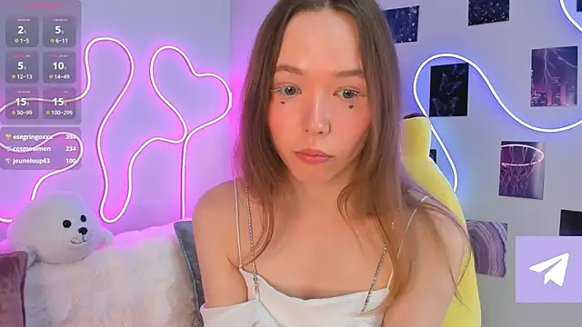 Dreamy_Polly