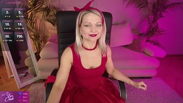 Gloria_Lovely