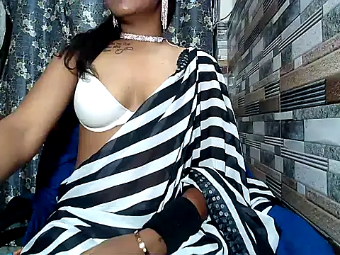 HOT_AARVI11