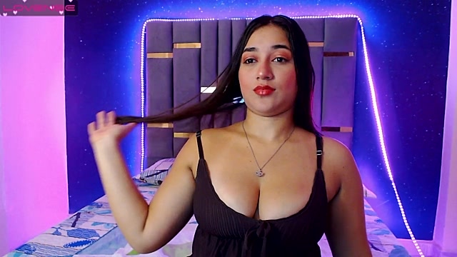 Lilly_Peach22