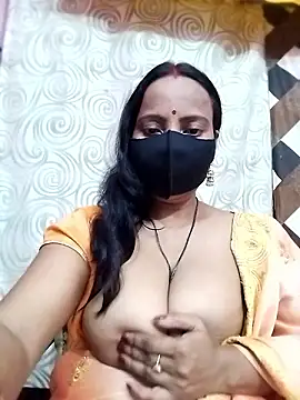 Lovely_Bhabhi38