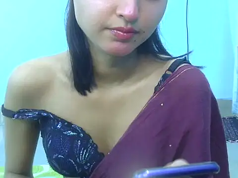 Maaaya_Pari