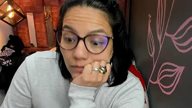 Megan_Milf__