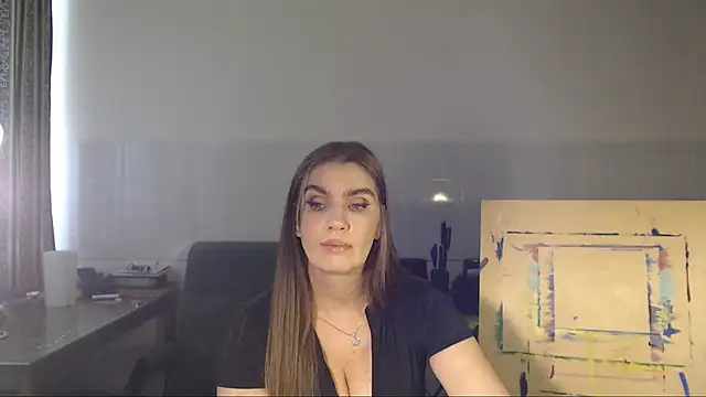 NoNudeElie