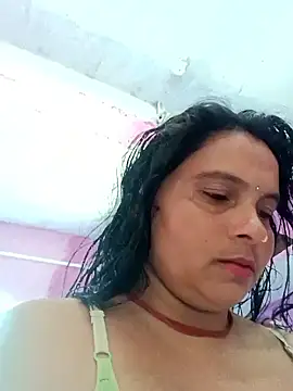Rashmi_cut