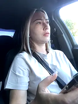 Reina_Cummings