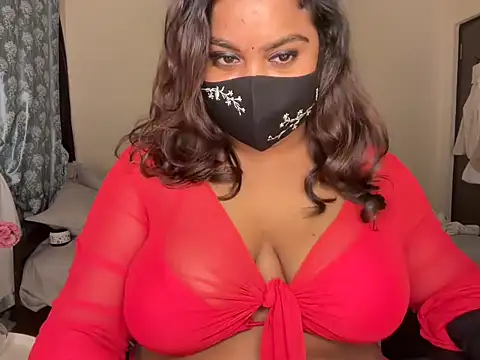 Telugu_dreamgirl_maaya