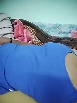 aadhini01
