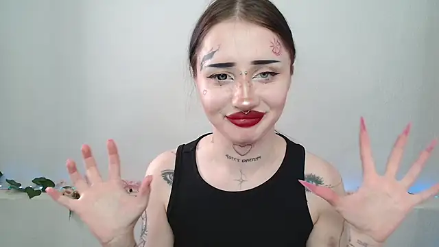 alisa_tattoogirl1