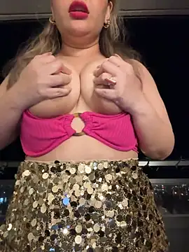 cam_divaa