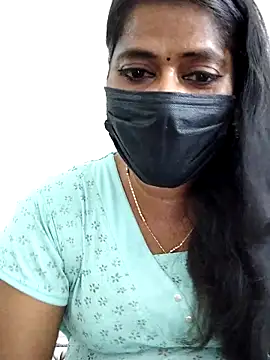 tamil_Sigappu_Roja