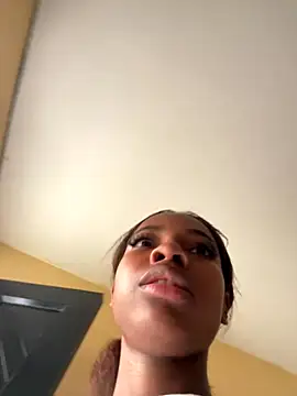 valeria_diaz-